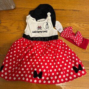 NWT Girls Disney World Dress, bloomers, and headband Size 12-18 Mo